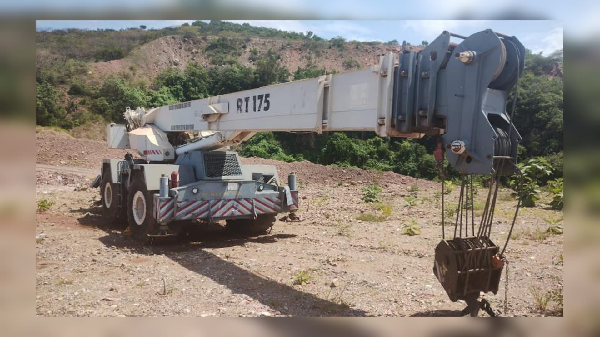 Servicio en grúa Terex RT 175 — Gold Corp