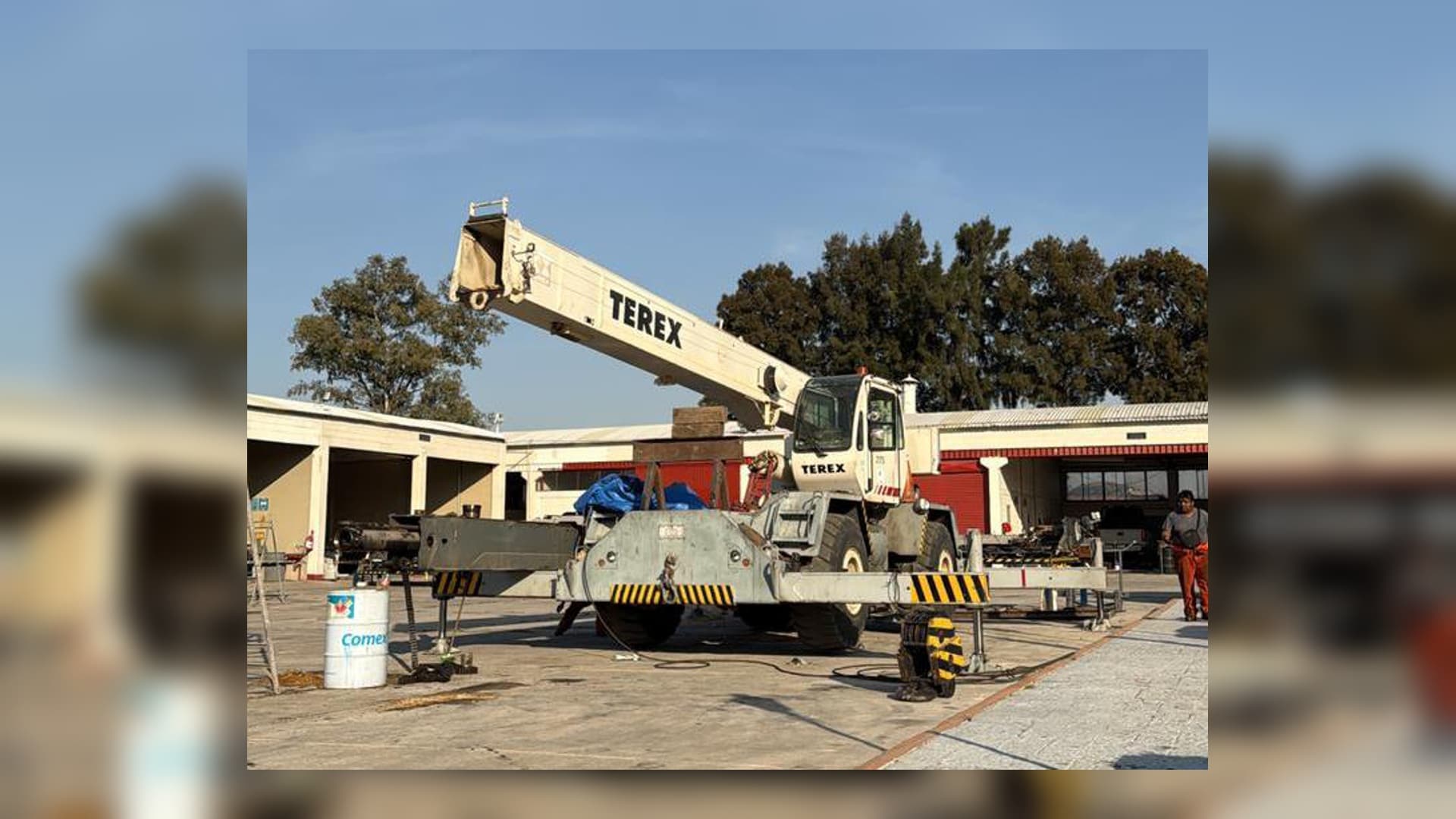 Reporte y ficha técnica en grúa Terex RT 335 — Tagema