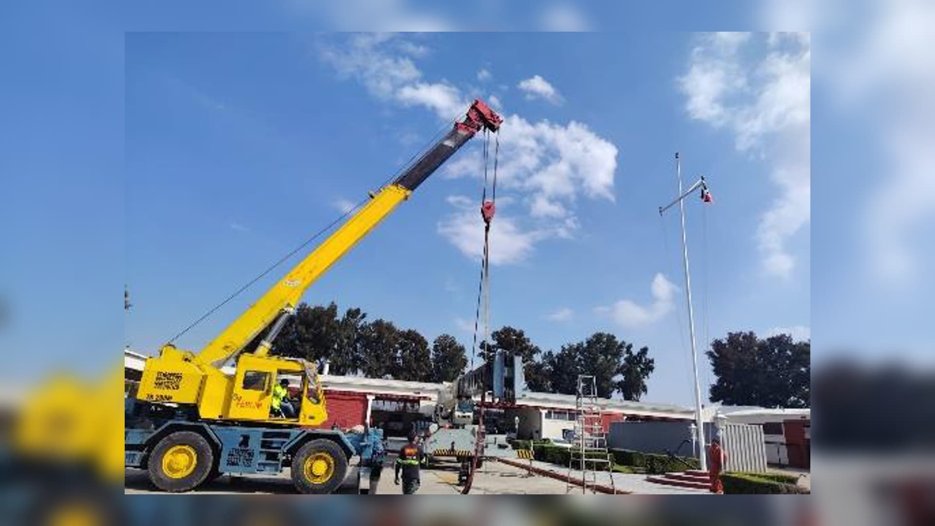 Reporte y ficha técnica en grúa Terex RT 335 — Tagema